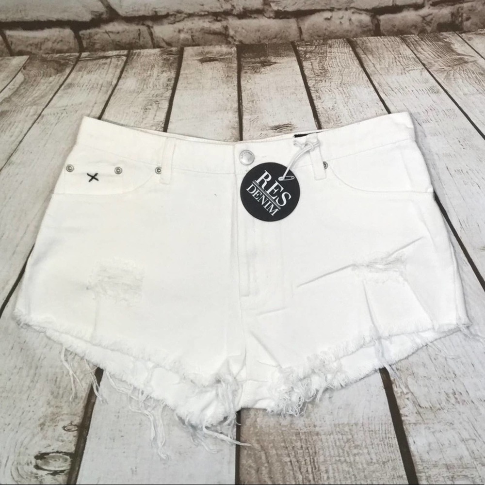 RES White Denim Destroyed HiRise Cutoffs NWT sz 29